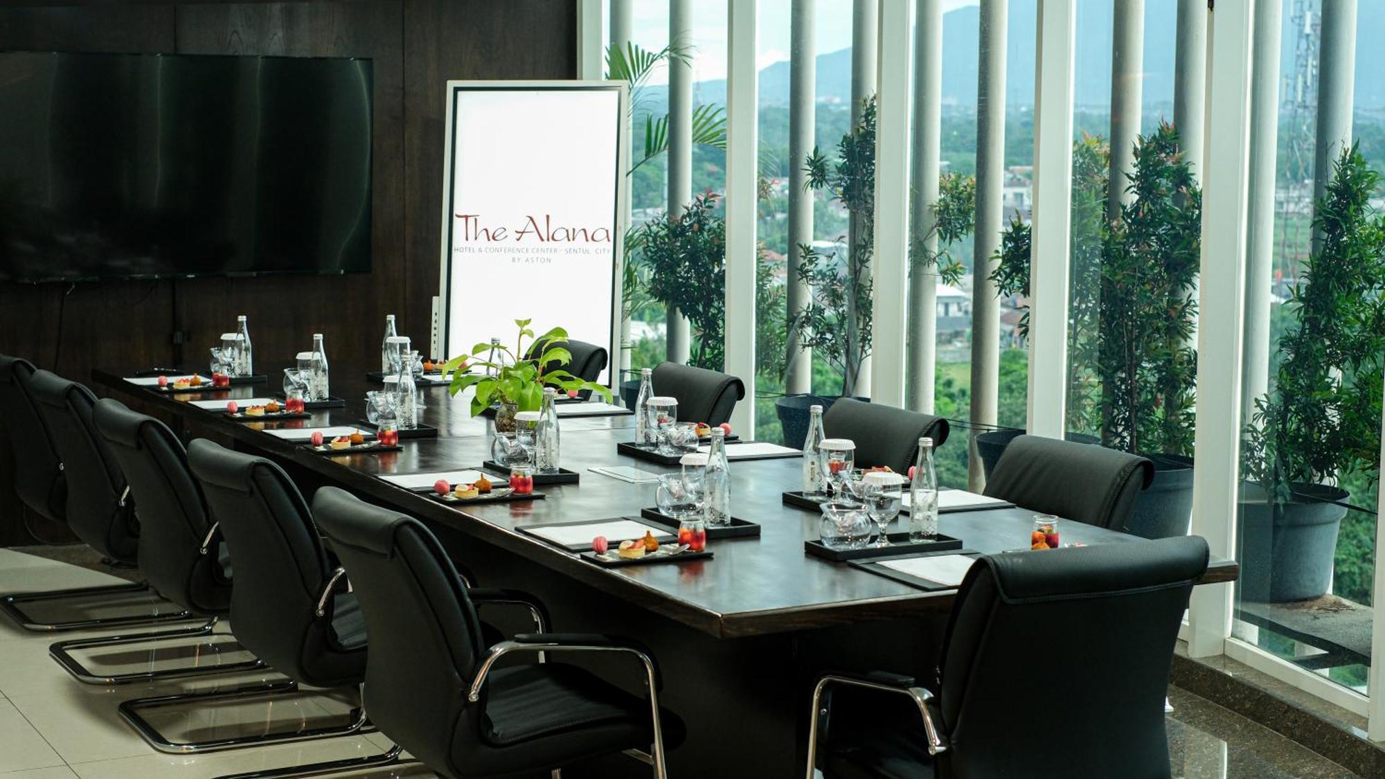 The Alana Hotel And Conference Sentul City By Aston Bogor Eksteriør billede